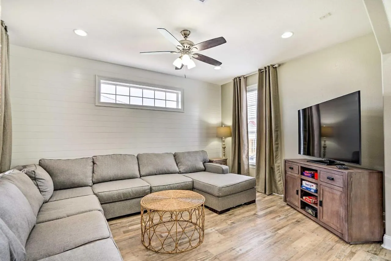 Panama City Beach Villa With Pool Oasis! Panama City Beach